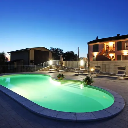 Feriehus La Collina Del Girasole